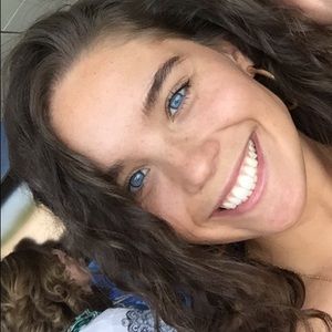 Meet your Posher, Annabeth